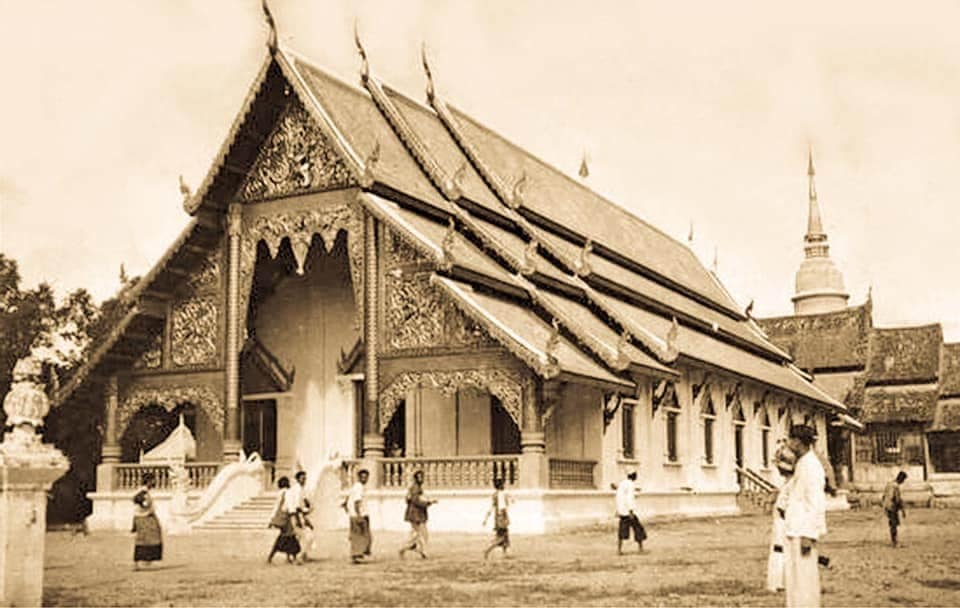 พระสิงห์.jpg